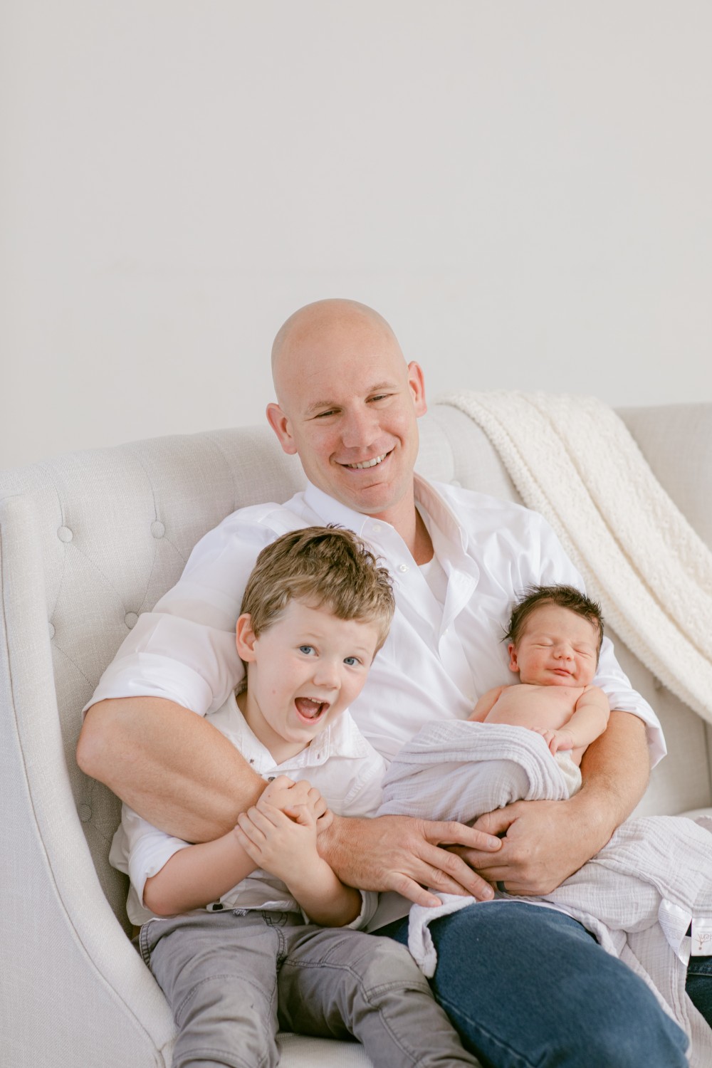 Sharing Cooper Ford's birth story with lots of newborn photoshoot ideas