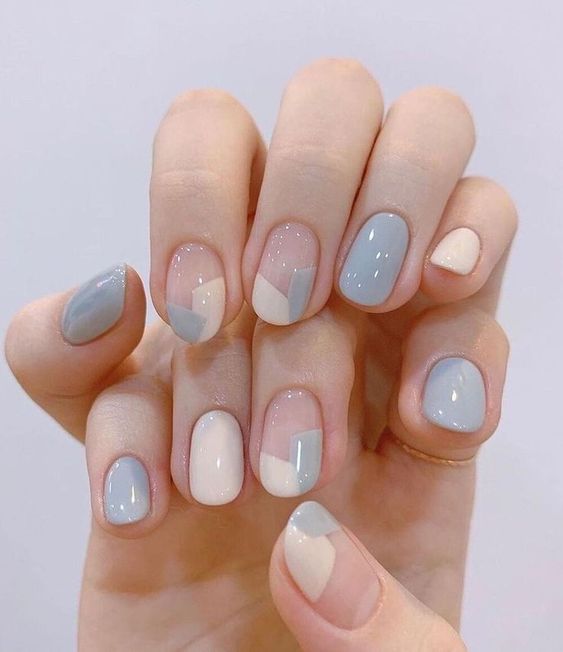 Neutral nail art that's subtle but interesting