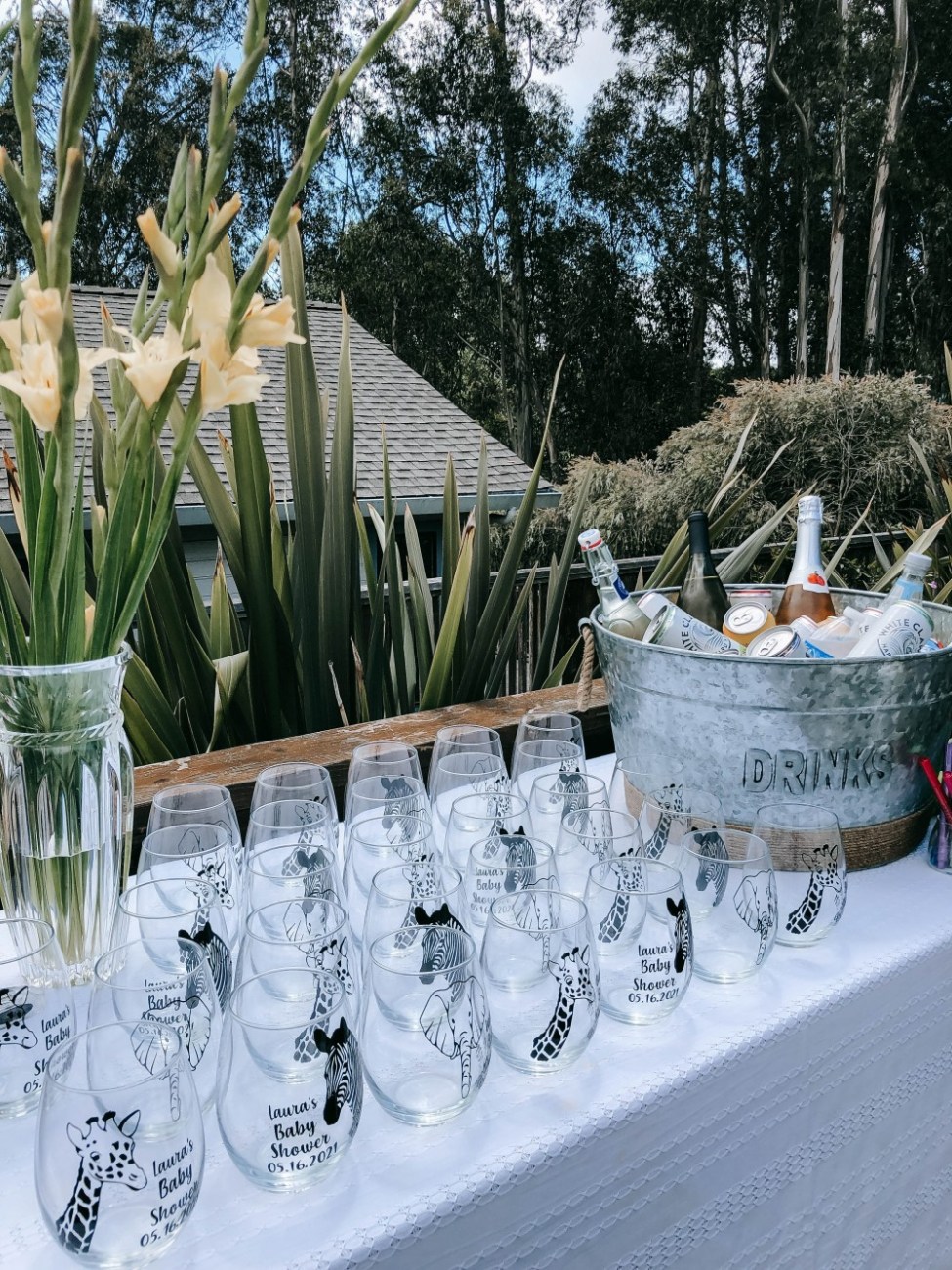 Safari themed baby shower decor ideas