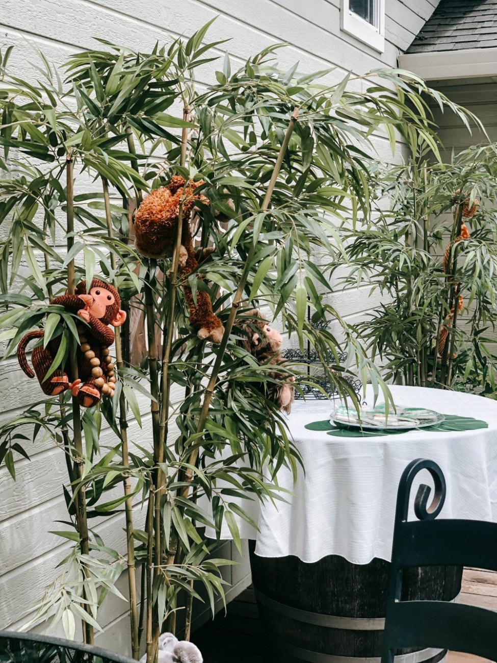 Safari themed baby shower decor ideas