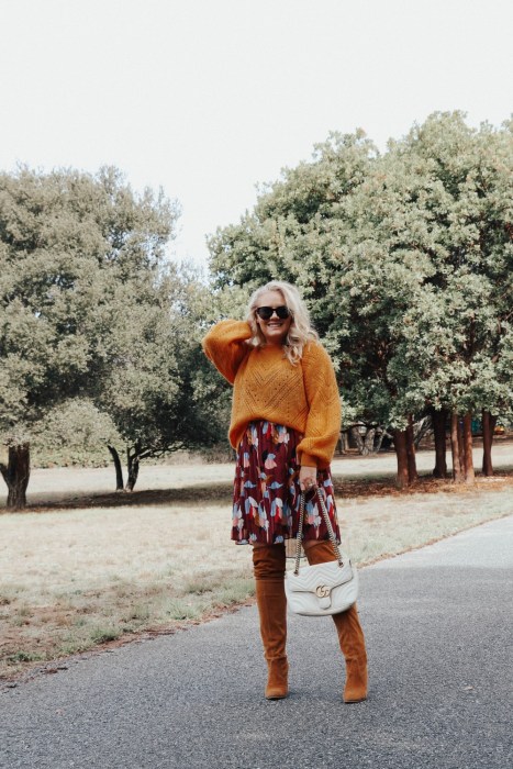 Tips for wearing a sweater over a dress on HNW! Click over to the post to get my tips and tricks. #stylingtips #falloutfits #fallstyle