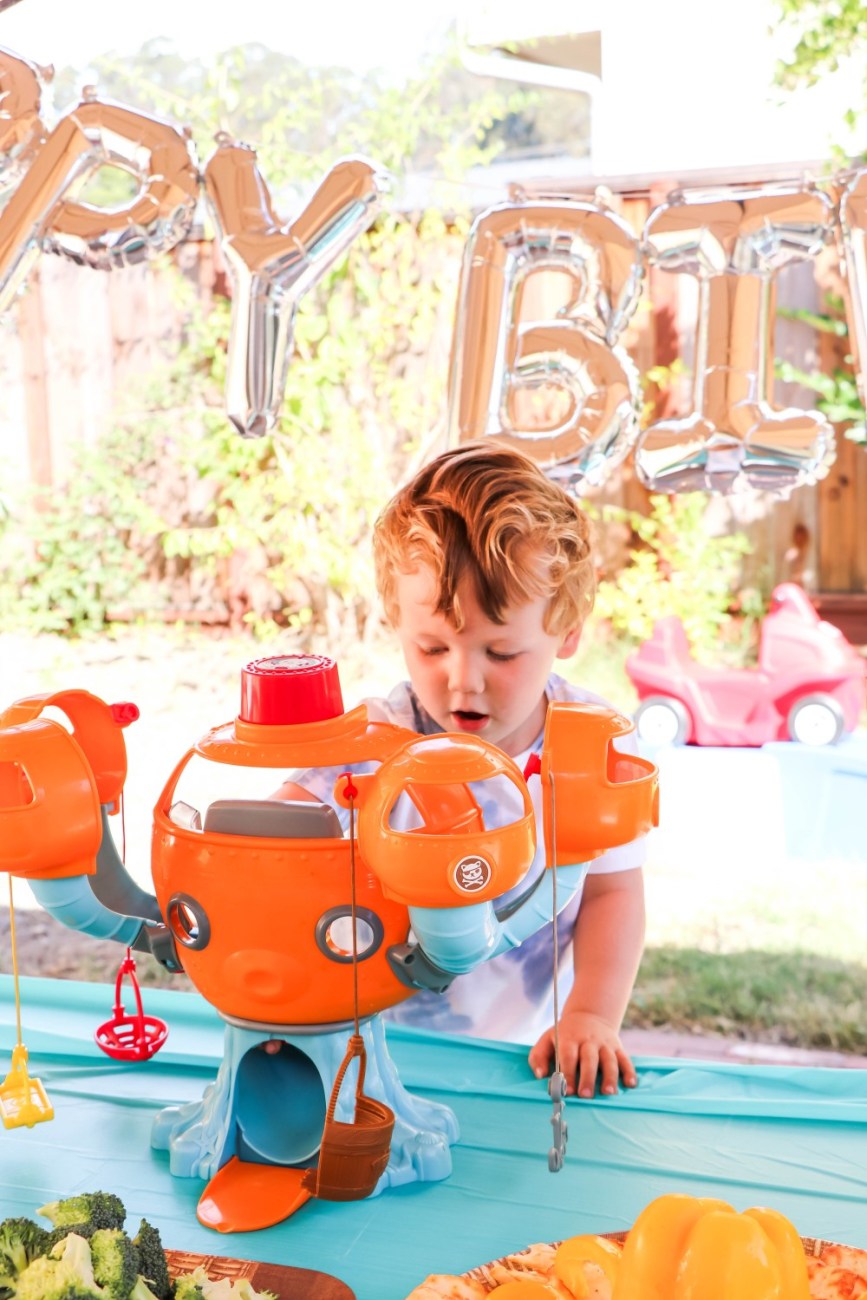 Last weekend we threw Mason an Octonauts themed third birthday party. I'm sharing all the details with you on the blog so click on over to check out the post! #ocotnauts #toddlerbirthdayparty #themedbirthdayparty #ocotnautsparty #partydecor #partysupplies #kidsbirthdayideas #toddlerbirthdayideas