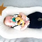 Snuggle Me Organic Lounger, Cosleeping with Baby, Best Baby Lounger, Motherhood, Sleeping Tips and Tricks for New Moms, Newborn Sleeping Tips